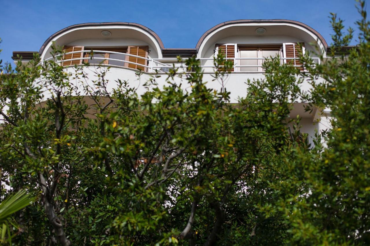 Apartman Vjekoslav Крк Экстерьер фото