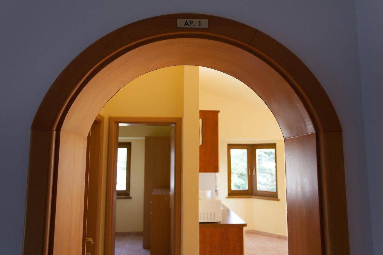 Apartman Vjekoslav Крк Экстерьер фото