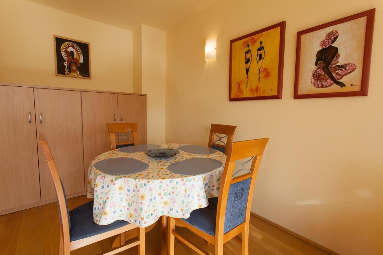 Apartman Vjekoslav Крк Экстерьер фото